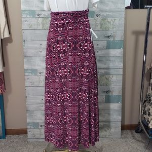 Small Lularoe Maxi Skirt